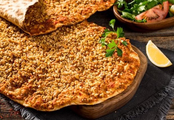 Cevizli Lahmacun